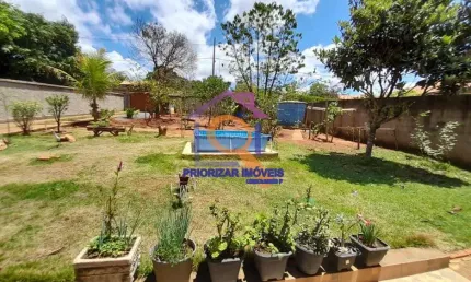LINDA CHÁCARA COM 700M² TODA FORMADA EM CAETANÓPOLIS-MG