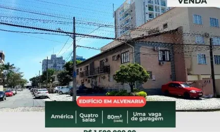 Prédio à venda na Rua Padre Antônio Vieira, 137, América, Joinville