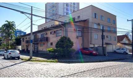Loft com 2 quartos para alugar na Rua Padre Antônio Vieira, 137, América, Joinville