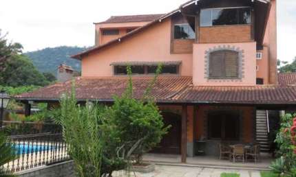 Casa em condomínio fechado com 4 quartos à venda na Avenida Dedo de Deus, Cantagalo, Guapimirim, 550 m2 por R$ 2.000.000