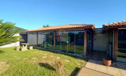 Casa com 2 quartos à venda na Rua Um, Parque Santa Eugênia, Guapimirim, 360 m2 por R$ 490.000