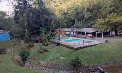 Chácara / sítio com 3 quartos à venda na Estrada da Cascata, Cantagalo, Guapimirim, 150 m2 por R$ 650.000