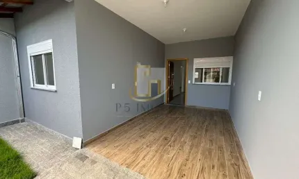 Bela casa composta por 3 dormitorios sendo 1 suite, no bairro Itacolomi em Balneario picarras.