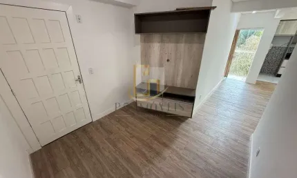 Aluga-se excelente apartamento com 2 quartos, no bairro itoupava central.