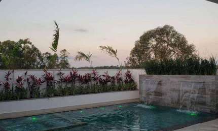 Casa de condomínio para venda tem 405 metros quadrados com 3 quartos em Gran Park - Vespasiano - MG