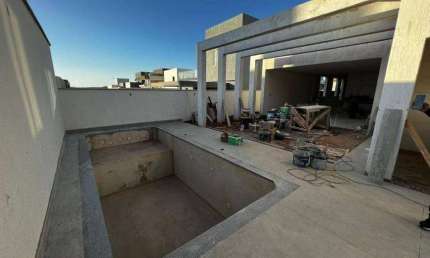 Casa para venda com 217 metros quadrados com 3 quartos em Gran Park - Vespasiano - MG
