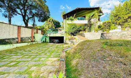 Casa para venda possui 1200 metros quadrados com 4 quartos em Jardim Atlântico - Belo Horizonte - MG