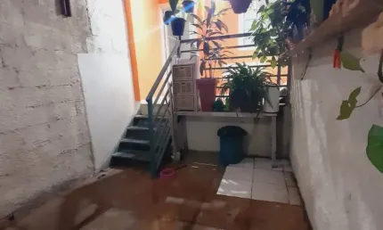 Excelente oportunidade,  casa individual, são 2 casas no lote