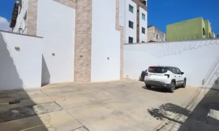 Oportunidade!  Apartamento com área privativa no Bairro Copacabana com excelente acessibilidade, sem degraus de acesso.
