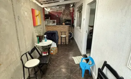 Casa com 3 Moradias em Lote de 360m² - Ideal para Famílias e Investidores