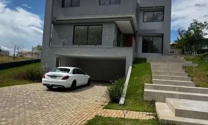 Maravilhosa mansão alto padrão estilo moderno em condomínio fechado de lagoa santa.