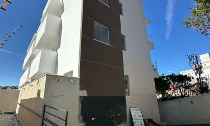 Oportunidade de cobertura com elevador em ótima localização no bairro São João Batista; (FASE FINAL DE OBRA)