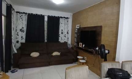 Casa no Bairro Confisco*   Composta por Duas Casas em Dois Andares*