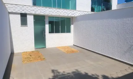 Casa com 3 quartos à venda na Santa Amélia, Belo Horizonte 