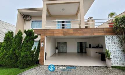 Casa com 4 quartos à venda na Rua Padre Albano José Koeller, 442, Armação, Penha, 233 m2 por R$ 1.600.000