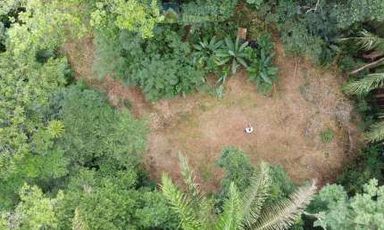 Terreno para chácara com ótima vista para as montanhas agua de nascente e ar puro