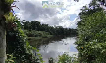 Seu Paraíso Particular às Margens do Rio Nhundiaquara!