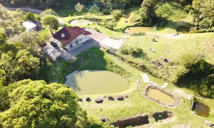 Chácara Sítio com  60.000m²  totalmente montado, casa 200m² ,  6 tanques de peixes 4 nascentes em Antonina Pr