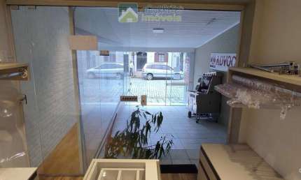 Casa comercial para alugar na Rua Xv De Novembro, Centro, Morretes