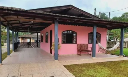 Casa com 2 quartos para alugar na Rua Henrique Correia Lima, 258, Vila dos Ferroviarios, Morretes