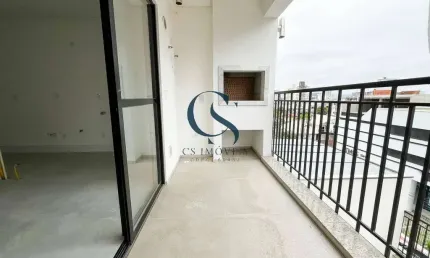 Apartamento amplo com 3 dormitórios e 2 vagas na vila operária