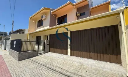 CASA/SOBRADO SEMIMOBILIADA COM PISCINA NO BAIRRO SÃO JUDAS