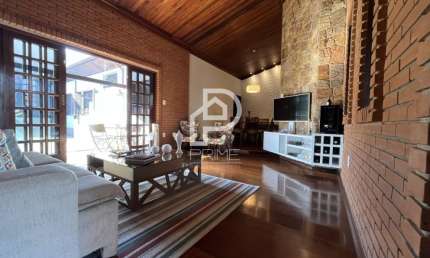 Casa com 3 quartos à venda na Rua Thiers de Carvalho, Jardim do Sol, Taubaté