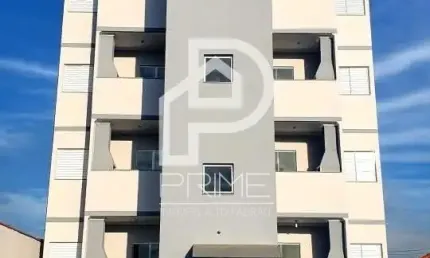 APARTAMENTO A VENDA NO RESIDENCIAL PORTAL DA MANTIQUEIRA COM DOIS DORMITÓRIOS E DUAS VAGAS DE GARAGENS