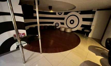 3 Quartos sendo 2 suítes no edf Varandas Alto do Itaigara