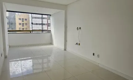 3 QUARTOS NO EDF MIRANTE REAL NO CAMINHO DAS ÁRVORES