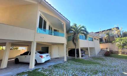 Casa em condomínio fechado com 5 quartos à venda na Rua das Andorinhas, 3300, Itaipu, Niterói