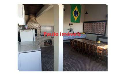 Vendo casa triplex na Vila do Sol em Cabo Frio, perto das melhores praias valor R$500.000