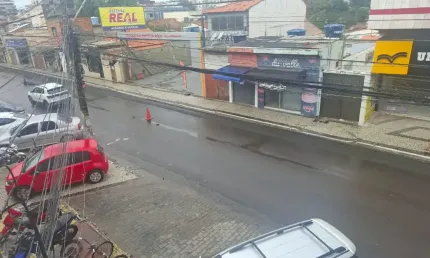 Alugo aptos e quitinetes no centro e p burle a partir de r$750,00