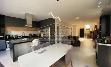 Casa em condomínio fechado com 3 quartos à venda no Condomínio Residencial Fogaça, Jacareí  por R$ 1.550.000