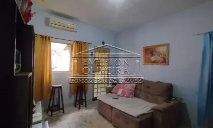 Casa com 1 quarto à venda no Jardim Pedra Mar, Jacareí  por R$ 175.000
