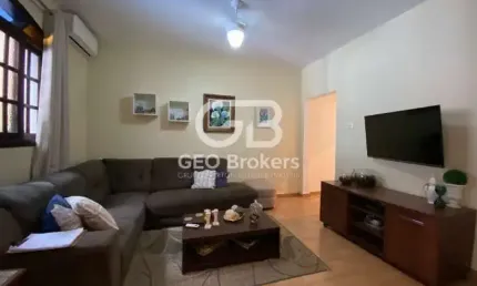 Casa com 2 quartos à venda no Jardim Flórida, Jacareí  por R$ 360.000