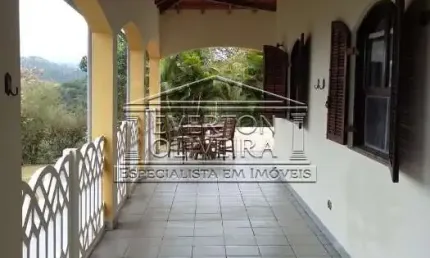 Chácara / sítio com 2 quartos à venda na Zona Rural, Igaratá  por R$ 900.000