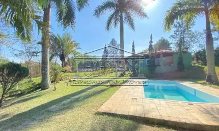 Chácara / sítio com 2 quartos à venda no Parateí do Meio, Jacareí  por R$ 798.000