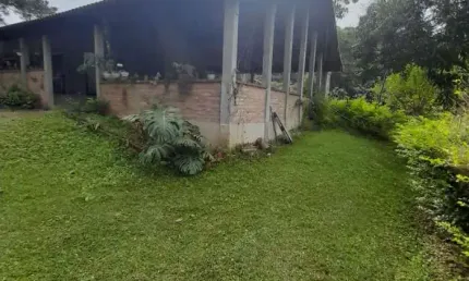 Chácara / sítio com 2 quartos à venda no São Silvestre, Jacareí  por R$ 900.000