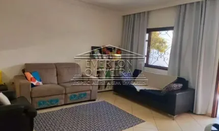 Casa com 2 quartos à venda no Jardim Califórnia, Jacareí  por R$ 531.000