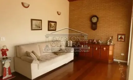 Casa em condomínio fechado com 3 quartos à venda no Jardim Coleginho, Jacareí  por R$ 1.200.000