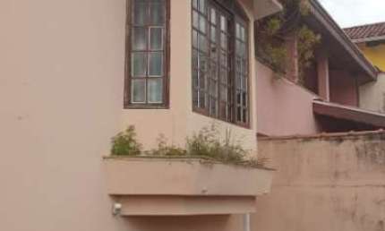 Casa com 4 quartos à venda na Vila São João, Caçapava  por R$ 700.000