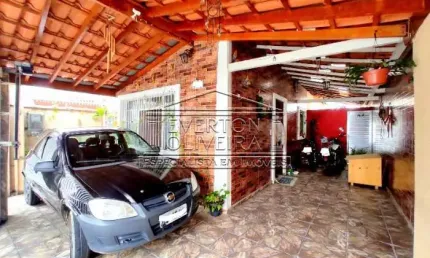 Casa com 3 quartos à venda no Jardim São José, Jacareí  por R$ 390.000