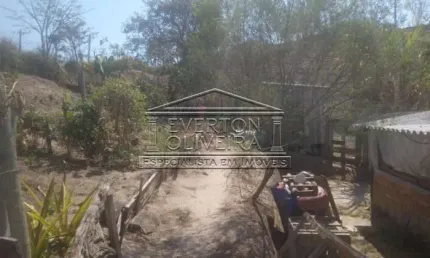 Chácara / sítio com 4 quartos à venda no Chácaras Reunidas Igarapés, Jacareí  por R$ 395.000