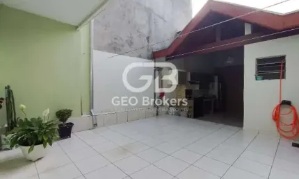 Casa com 2 quartos à venda na Cidade Salvador, Jacareí  por R$ 415.000