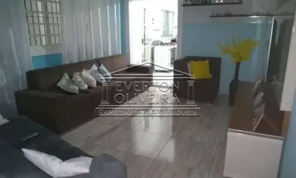 Casa com 2 quartos à venda no Jardim Santo Antônio da Boa Vista, Jacareí  por R$ 300.000