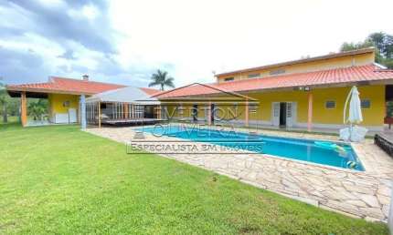 Chácara / sítio com 5 quartos à venda em Pinhal, Jacareí  por R$ 1.703.000