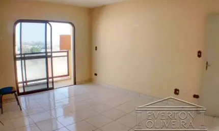 Apartamento com 3 quartos à venda no Centro, Jacareí  por R$ 350.000