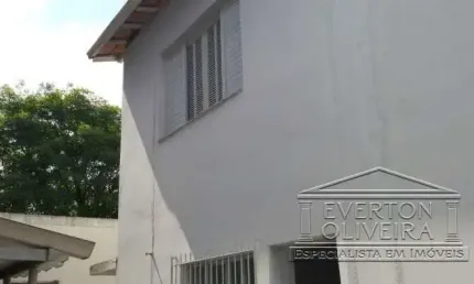 Casa com 4 quartos à venda no Centro, Jacareí  por R$ 2.500.000