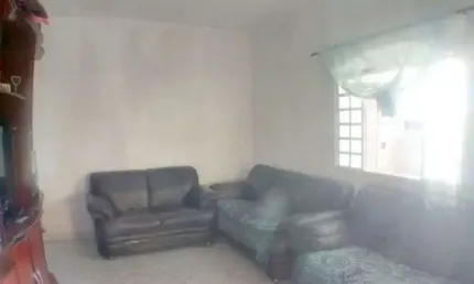 Casa com 2 quartos à venda no Centro, Jacareí  por R$ 318.000